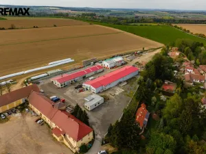 Prodej výrobních prostor, Buřenice, 2100 m2