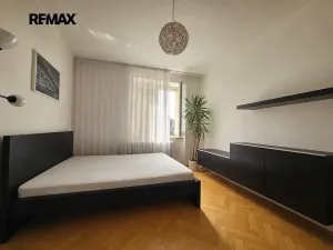 Pronájem bytu 2+1, Praha - Radotín, Sídliště, 50 m2