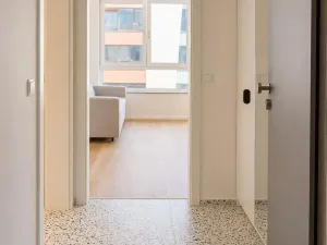Pronájem bytu 1+kk, Praha - Radlice, U Komína, 33 m2