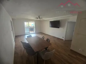 Prodej rodinného domu, Krásný Dvůr - Chrašťany, 400 m2