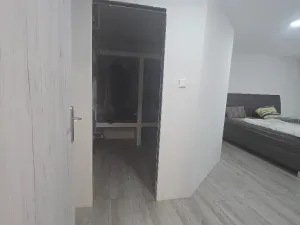 Prodej rodinného domu, Krásný Dvůr - Chrašťany, 400 m2