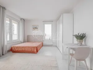 Pronájem bytu 1+kk, Praha - Stodůlky, Svitákova, 30 m2