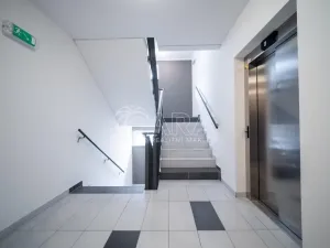 Pronájem bytu 1+kk, Praha - Stodůlky, Svitákova, 30 m2