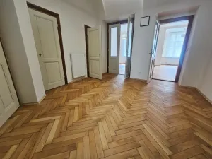 Pronájem bytu 3+1, Praha - Vinohrady, Mánesova, 120 m2