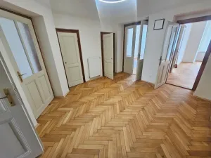 Pronájem bytu 3+1, Praha - Vinohrady, Mánesova, 120 m2
