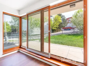 Pronájem bytu 2+kk, Praha - Radlice, Lučištníků, 67 m2