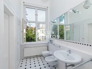 Pronájem bytu 3+1, Praha - Hradčany, Na baště sv. Ludmily, 140 m2