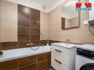 Pronájem bytu 2+kk, Nymburk, Poděbradská, 49 m2