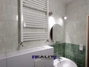 Pronájem bytu 1+kk, Žatec, třída Obránců míru, 40 m2