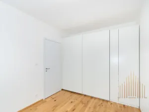 Pronájem bytu 2+kk, Praha - Nusle, Závišova, 42 m2