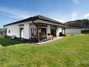 Prodej rodinného domu, Šabina, 182 m2