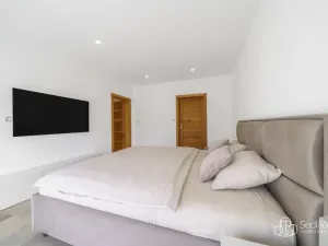 Prodej rodinného domu, Šabina, 182 m2