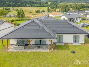 Prodej rodinného domu, Šabina, 182 m2