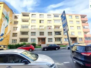 Pronájem bytu 2+1, Cheb, Valdštejnova, 60 m2