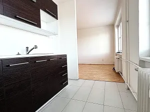 Prodej bytu 2+1, Plzeň, Koterovská, 53 m2