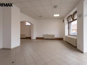 Prodej komerční nemovitosti, Bystřice pod Hostýnem, Přerovská, 420 m2