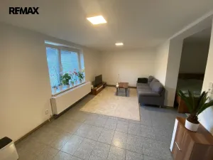 Prodej komerční nemovitosti, Bystřice pod Hostýnem, Přerovská, 420 m2