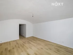 Prodej bytu 1+kk, Praha - Vinohrady, Velehradská, 33 m2