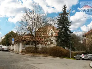 Prodej vily, Praha - Motol, U hrušky, 295 m2