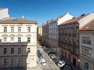 Pronájem bytu 2+kk, Praha - Smíchov, V lesíčku, 54 m2