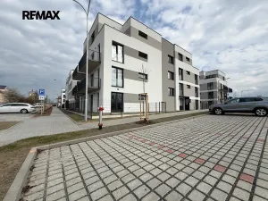 Pronájem bytu 2+kk, Dobřany, 52 m2
