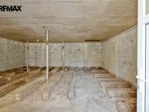 Prodej skladu, Buřenice, 2100 m2