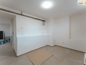 Prodej rodinného domu, Zakřany, 234 m2