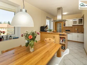 Prodej bytu 4+1, Mariánské Lázně - Úšovice, Česká, 103 m2