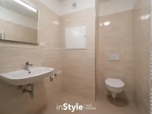 Pronájem bytu 1+kk, Uherské Hradiště, Zahrádky, 37 m2