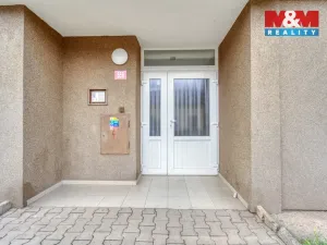 Prodej bytu 2+1, Kryry, Za Stodolami, 52 m2
