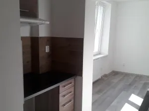 Pronájem bytu 1+1, Brno - Královo Pole, Skácelova, 35 m2