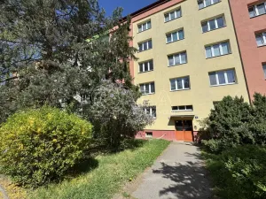 Pronájem bytu 2+1, Praha - Strašnice, Štěchovická, 52 m2