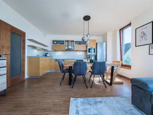 Prodej bytu 3+kk, Praha - Štěrboholy, Ústřední, 76 m2