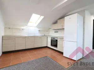 Pronájem bytu 2+1, Praha - Slivenec, Pod rybníkem, 48 m2