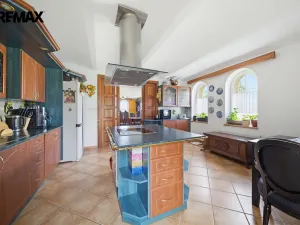 Prodej rodinného domu, Odrava, 410 m2