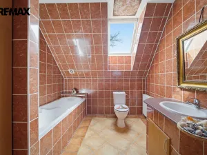 Prodej rodinného domu, Odrava, 410 m2
