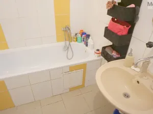 Prodej bytu 2+kk, Louny, Poděbradova, 51 m2