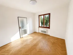 Pronájem bytu 3+1, Průhonice, Školní, 65 m2