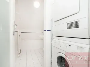 Pronájem bytu 3+kk, Praha - Malá Strana, Vlašská, 75 m2