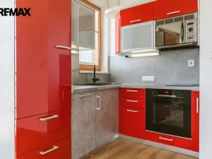 Pronájem bytu 1+kk, Praha - Břevnov, Zúžená, 37 m2