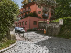 Pronájem bytu 1+kk, Praha - Břevnov, Zúžená, 37 m2