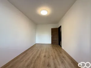 Pronájem bytu 3+kk, Praha, Metodějova, 63 m2
