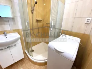 Pronájem bytu 3+1, České Budějovice - České Budějovice 3, Kubatova, 57 m2