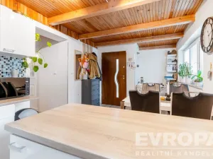 Pronájem chaty, Říčany, Na Vysoké, 73 m2