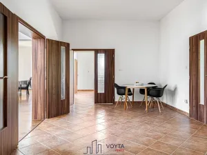Prodej vily, Nová Role, 347 m2