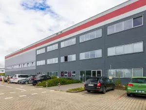 Pronájem kanceláře, Praha - Letňany, Veselská, 225 m2