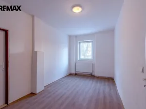 Pronájem obchodního prostoru, Hronov, Nádražní, 356 m2