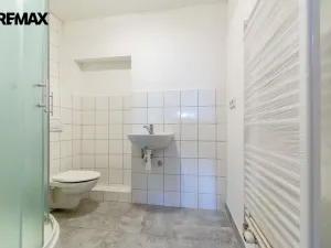 Pronájem obchodního prostoru, Hronov, Nádražní, 356 m2