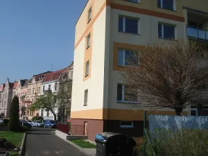 Pronájem bytu 2+kk, Teplice, Palackého, 36 m2
