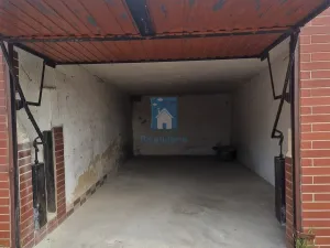 Pronájem garáže, Praha - Běchovice, 26 m2